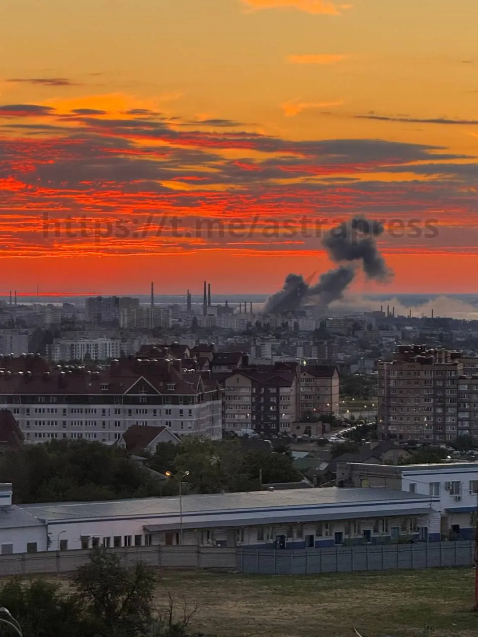 Краткий свод: атака на производственный объект в Волгограде, массовые перехваты БПЛА, эвакуация детей из «Артека» и прочие важные события за ночь.