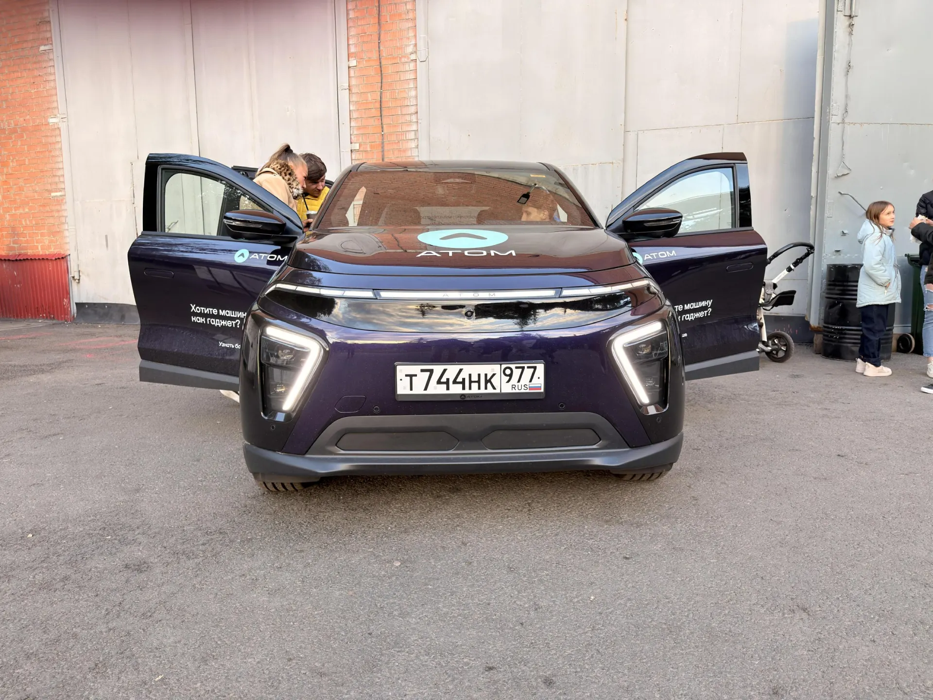 Минпромторг прогнозирует долю электромобилей в структуре продаж новых автомобилей на уровне 25% к 2035 году. Глава региона Антон Алиханов рассказал об отечественном автопроизводстве и перспективах локализации.