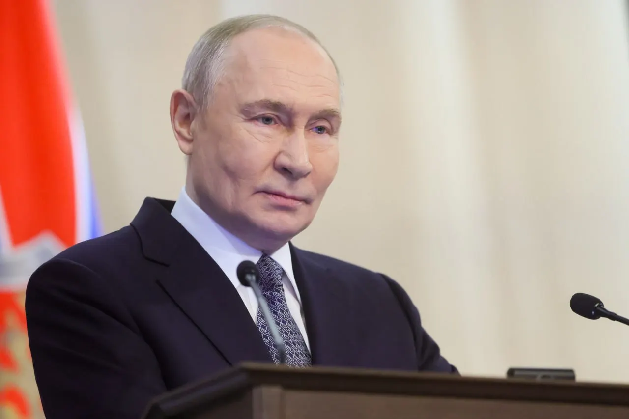 Президент России прибудет в Казахстан по приглашению Касым-Жомарта Токаева; в программе — переговоры о развитии стратегического партнёрства и союзных отношений.