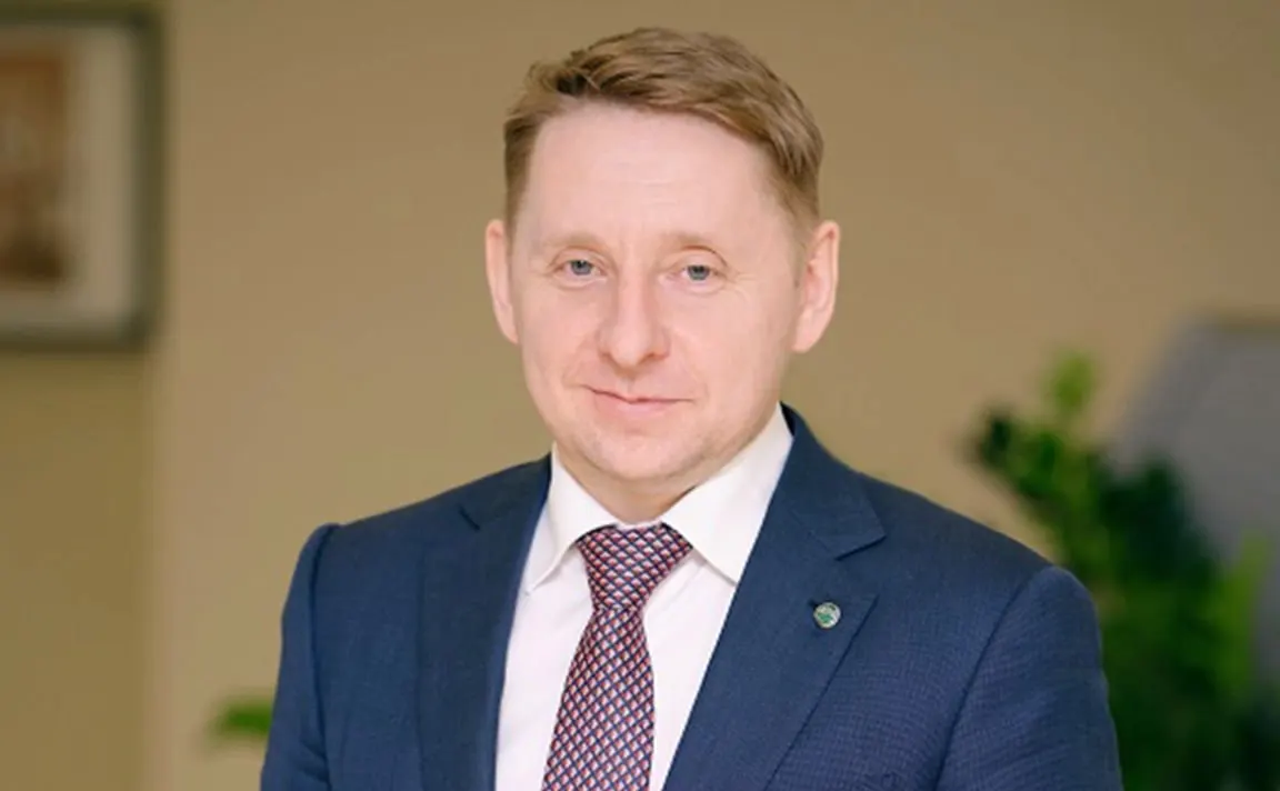 Минфин США объявил о снятии санкций с бывшего заместителя главы правления Сбербанка Сергея Мальцева и с уроженки Екатеринбурга Ольги Райкес; в пресс-релизе ведомства также отмечена связь австрийской Vend Ore GmbH с другим фигурантом санкционных списков.