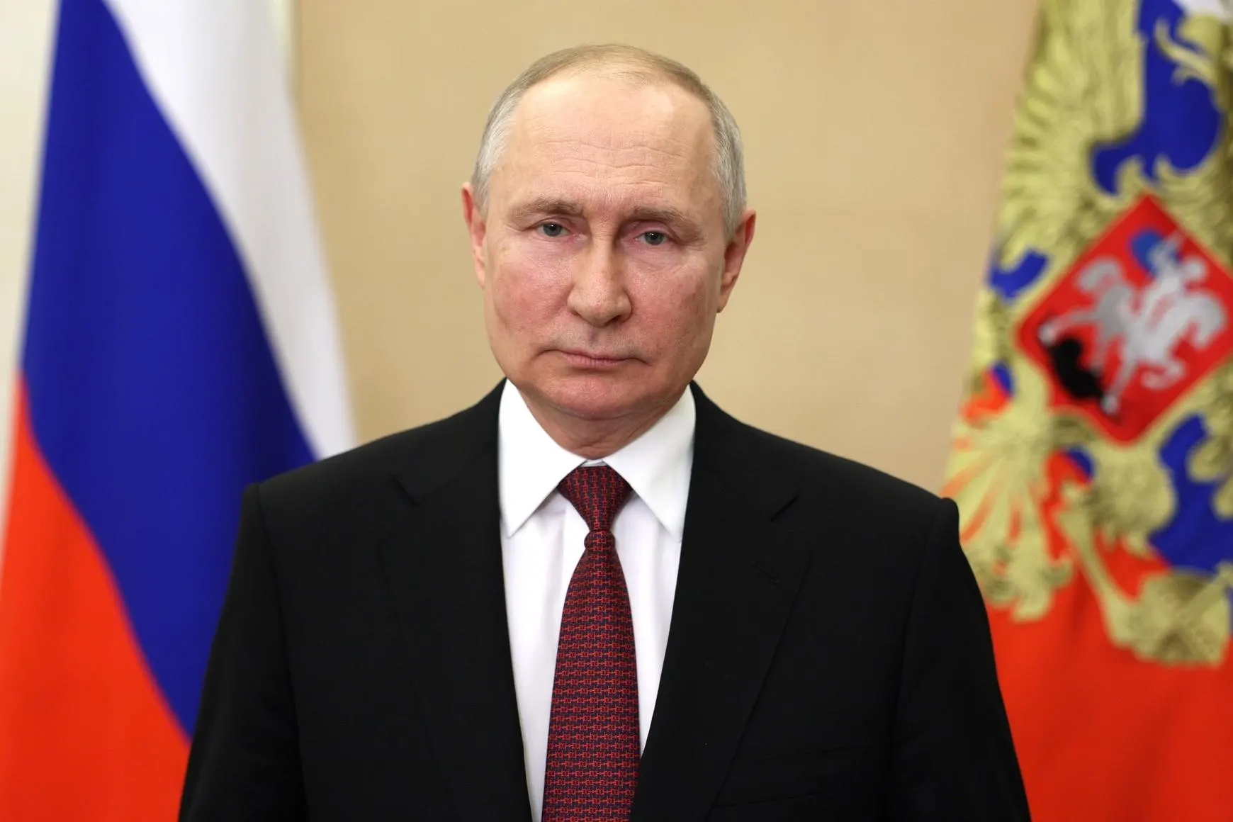 Указ президента расширяет круг ветеранов, которым фонд будет оказывать поддержку: в список включили тех, кто получил инвалидность при отражении вооружённого вторжения и в пограничных инцидентах. Фонд также поможет с возвращением к службе по состоянию здоровья и развитием адаптивного спорта.