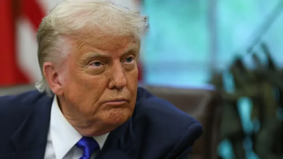 На саммите G7 Дональд Трамп предложил поддержать Украину при условии, что европейские союзники помогут с разминированием Ормузского пролива. Лидеры обсуждали санкции против нефтегазового сектора и наращивание поставок ПВО и дальнобойного вооружения.