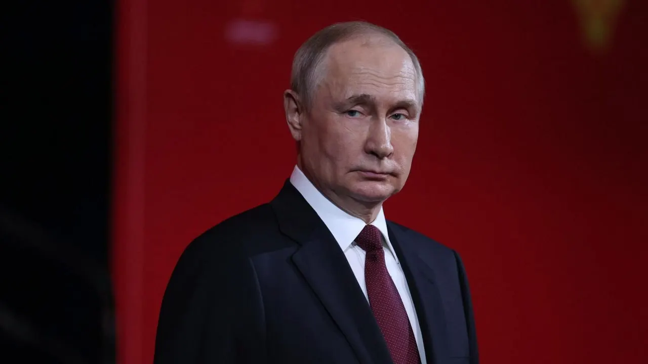 Кремль отверг инициативу президента Казахстана Касым-Жомарта Токаева о заморозке боевых действий и возвращении к «Стамбульскому формату». Пресс‑секретарь Дмитрий Песков заявил, что прекращение возможно лишь при выполнении условий Москвы.