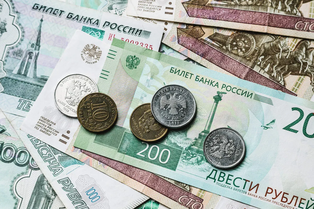 Правительство разрешило с 1 октября увеличить платежи за коммунальные услуги выше запланированного в шести регионах. Наибольший рост зафиксирован в Кемеровской области, другие регионы — Якутия, Марий Эл, Краснодарский край, Бурятия и Волгоградская область.