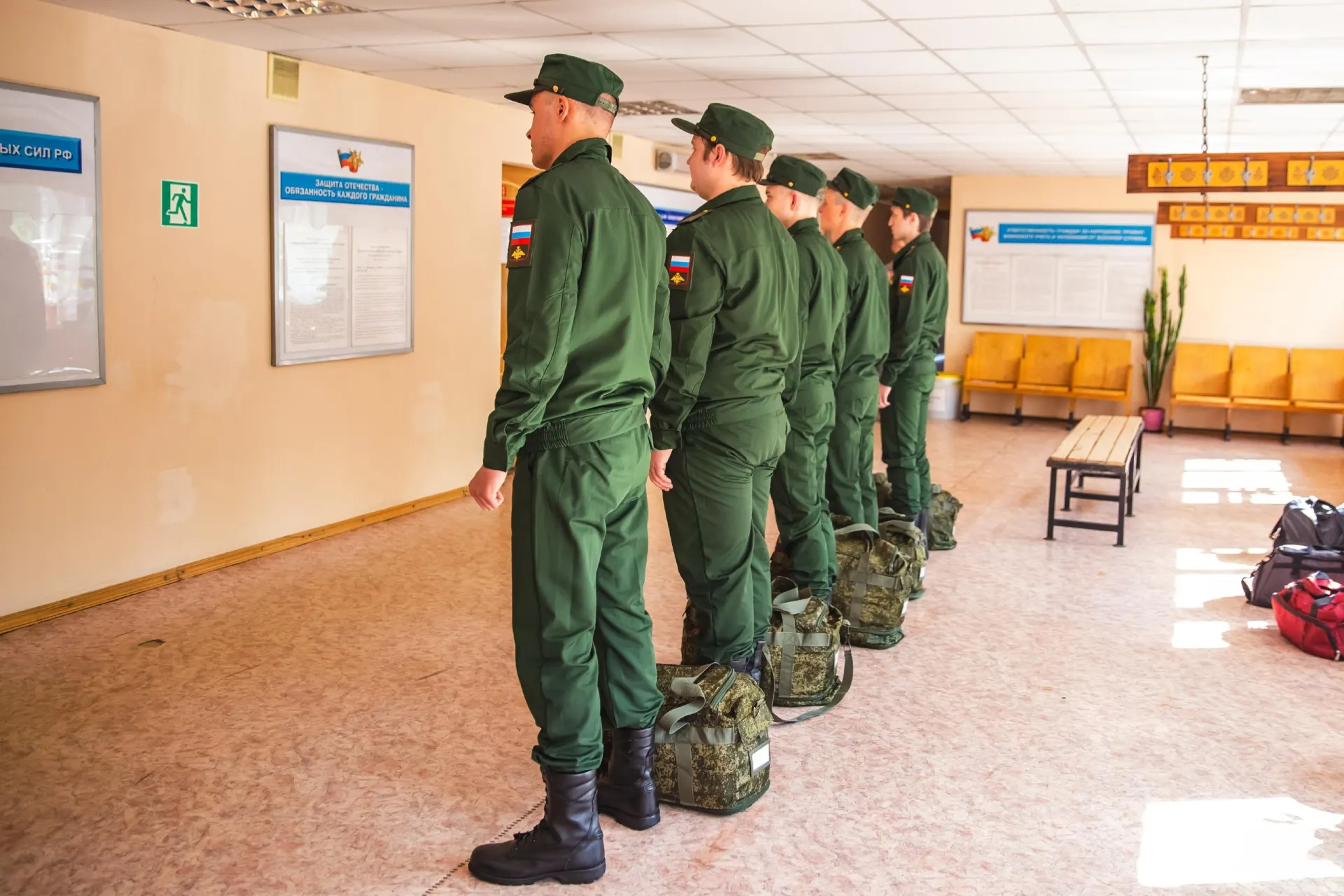 Рассказываем, кого освобождают от службы.