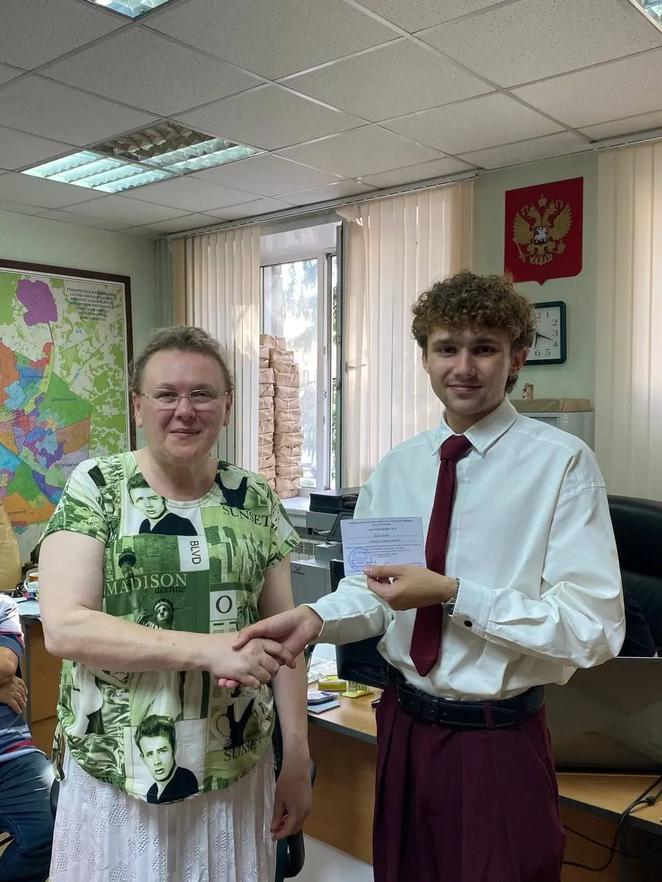 Минюст РФ включил 22-летнего новосибирского общественника и юриста Романа Малозёмова в реестр иностранных агентов. Он баллотировался в горсовет Новосибирска в 2025 году и был вынужден повторно собирать подписи после получения статуса иноагента. В реестр попали также другие лица и медиа-ресурсы.