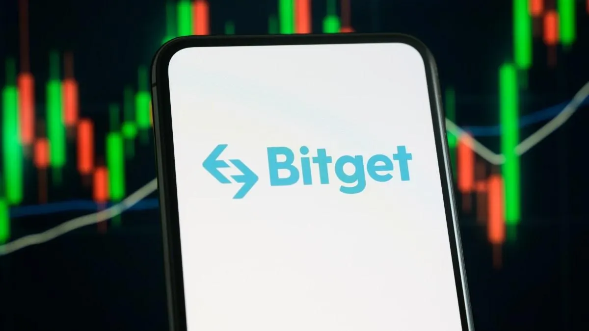 Криптобиржа Bitget прекращает обслуживание резидентов России, Казахстана и Беларуси. Пользователи получат уведомления с инструкциями по выводу средств и сроками блокировок доступа.